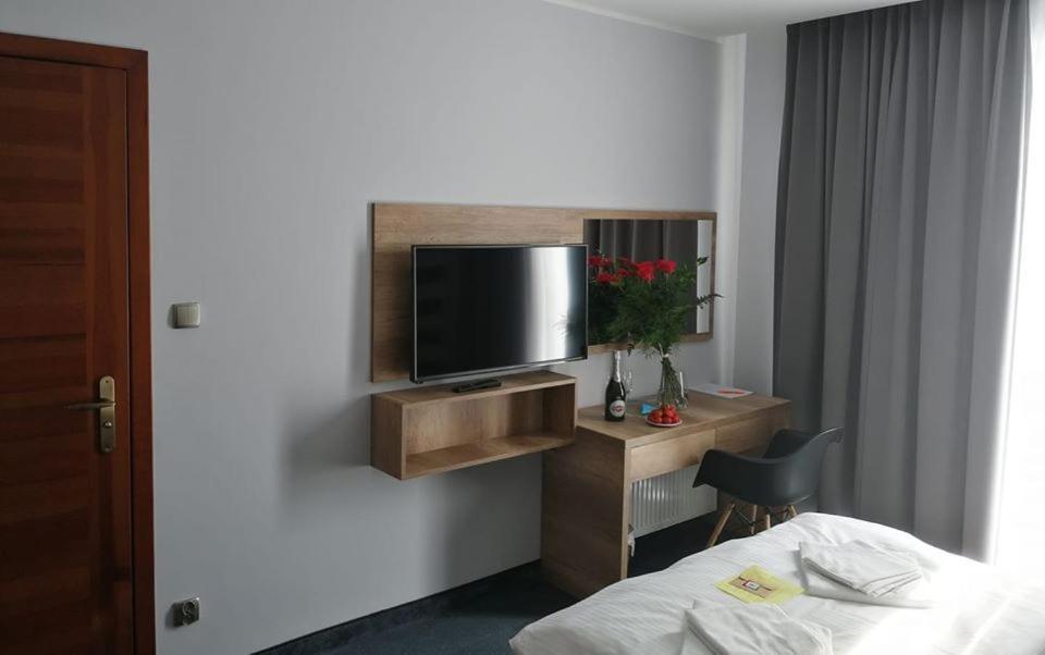 Lake View Apartamenty ブロドニツァ エクステリア 写真