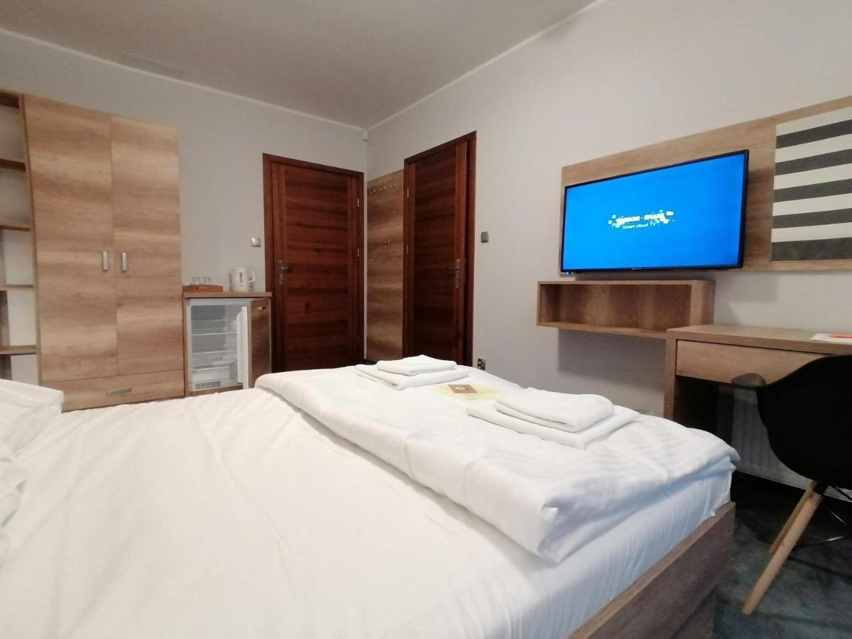 Lake View Apartamenty ブロドニツァ エクステリア 写真