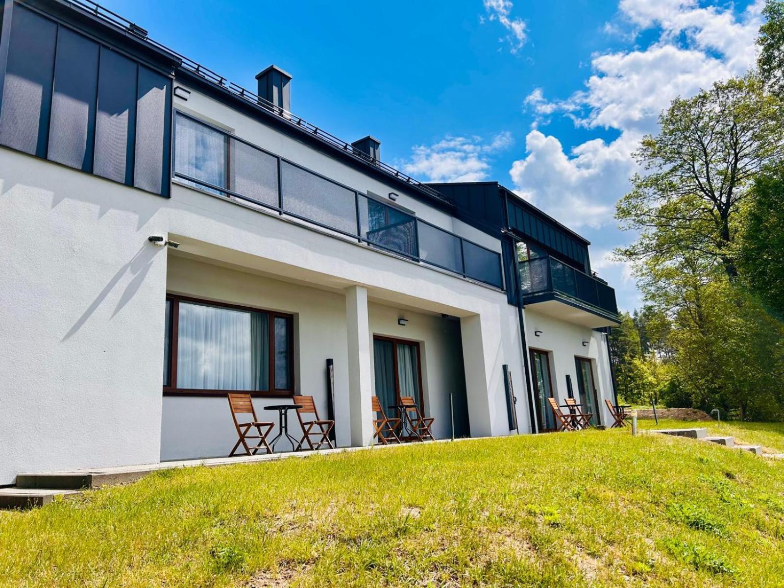 Lake View Apartamenty ブロドニツァ エクステリア 写真